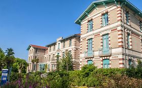 Résidence de Tourisme Vacances Bleues Villa Regina